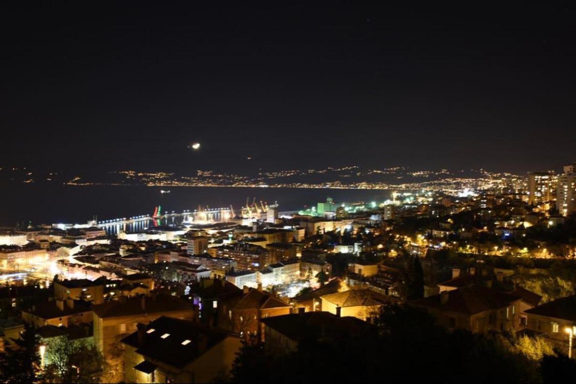 Linden Trsat With Balcony Apartamento Rijeka Exterior foto